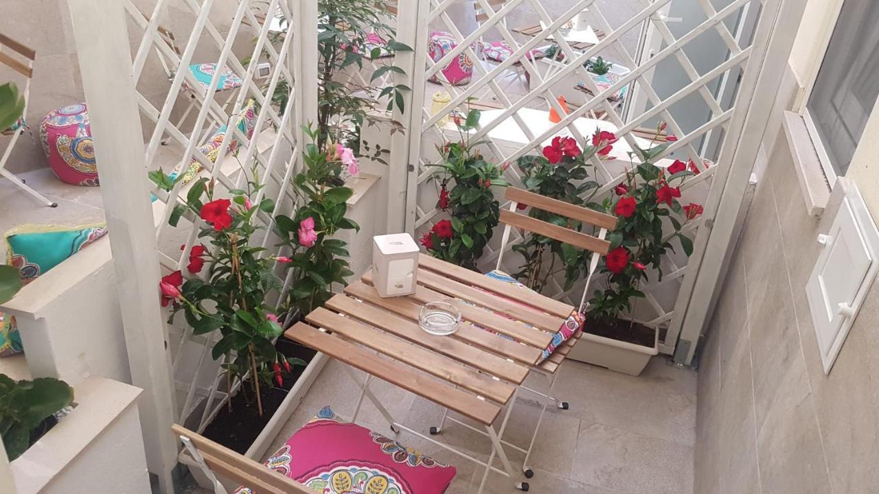 Dimora Fantasia Charme B&B Bari Eksteriør billede