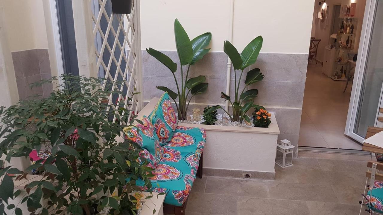 Dimora Fantasia Charme B&B Bari Eksteriør billede