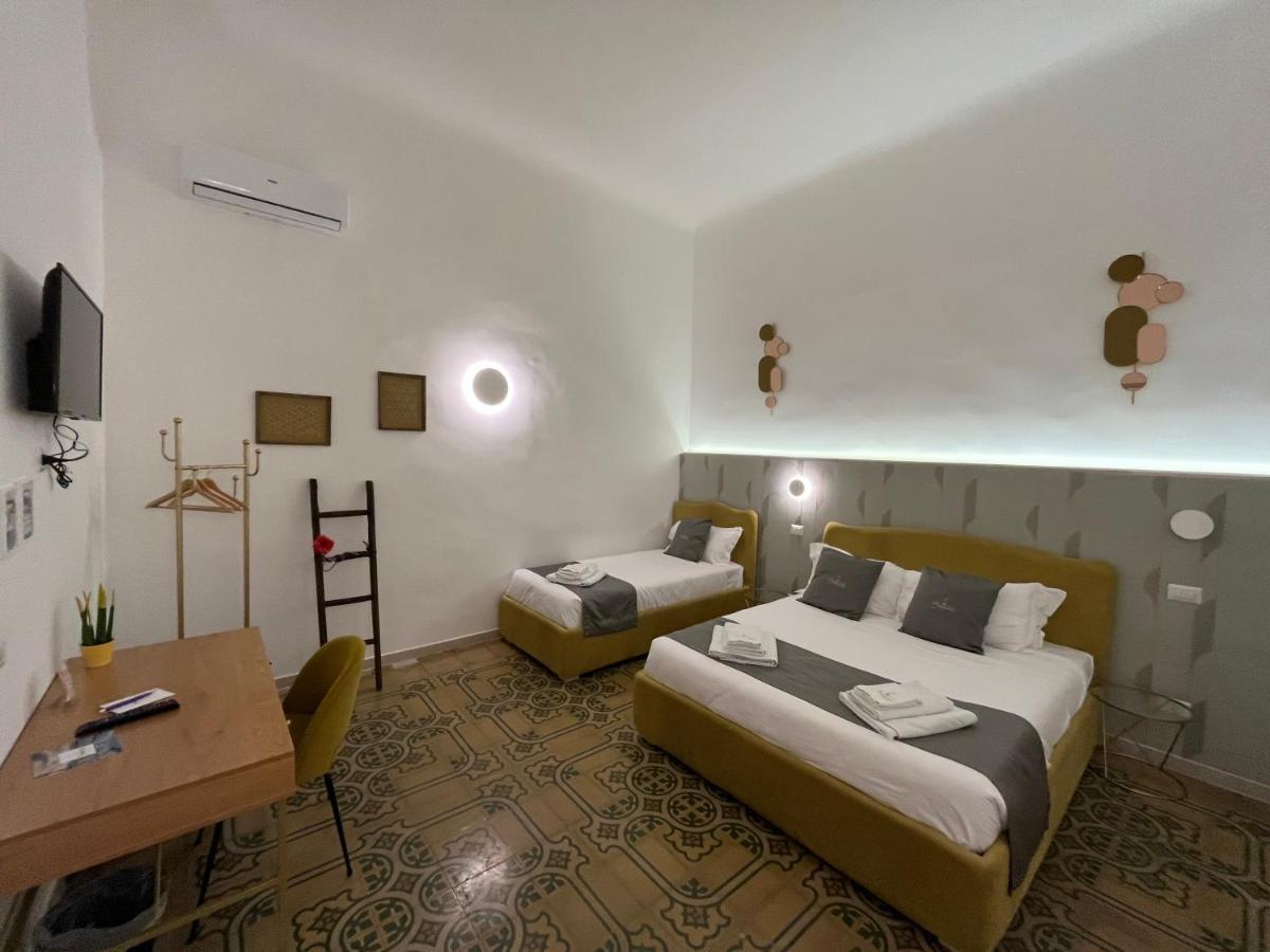 Dimora Fantasia Charme B&B Bari Eksteriør billede
